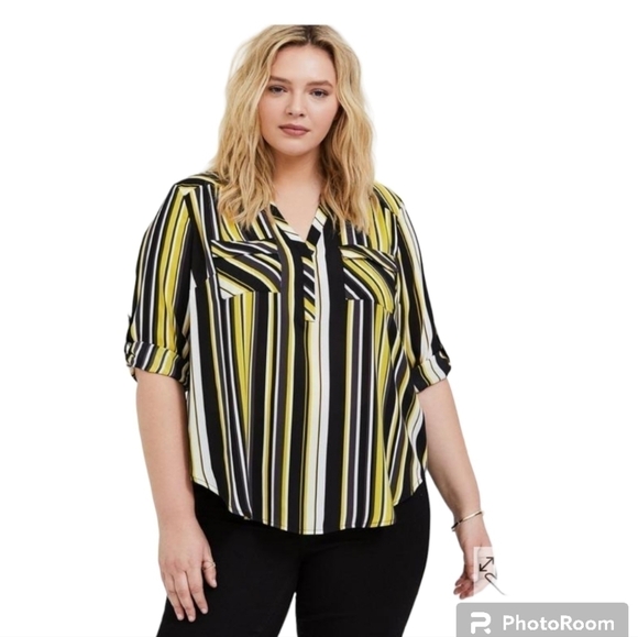 + Torrid Harper yellow black white striped georgette tunic top - Picture 2 of 11